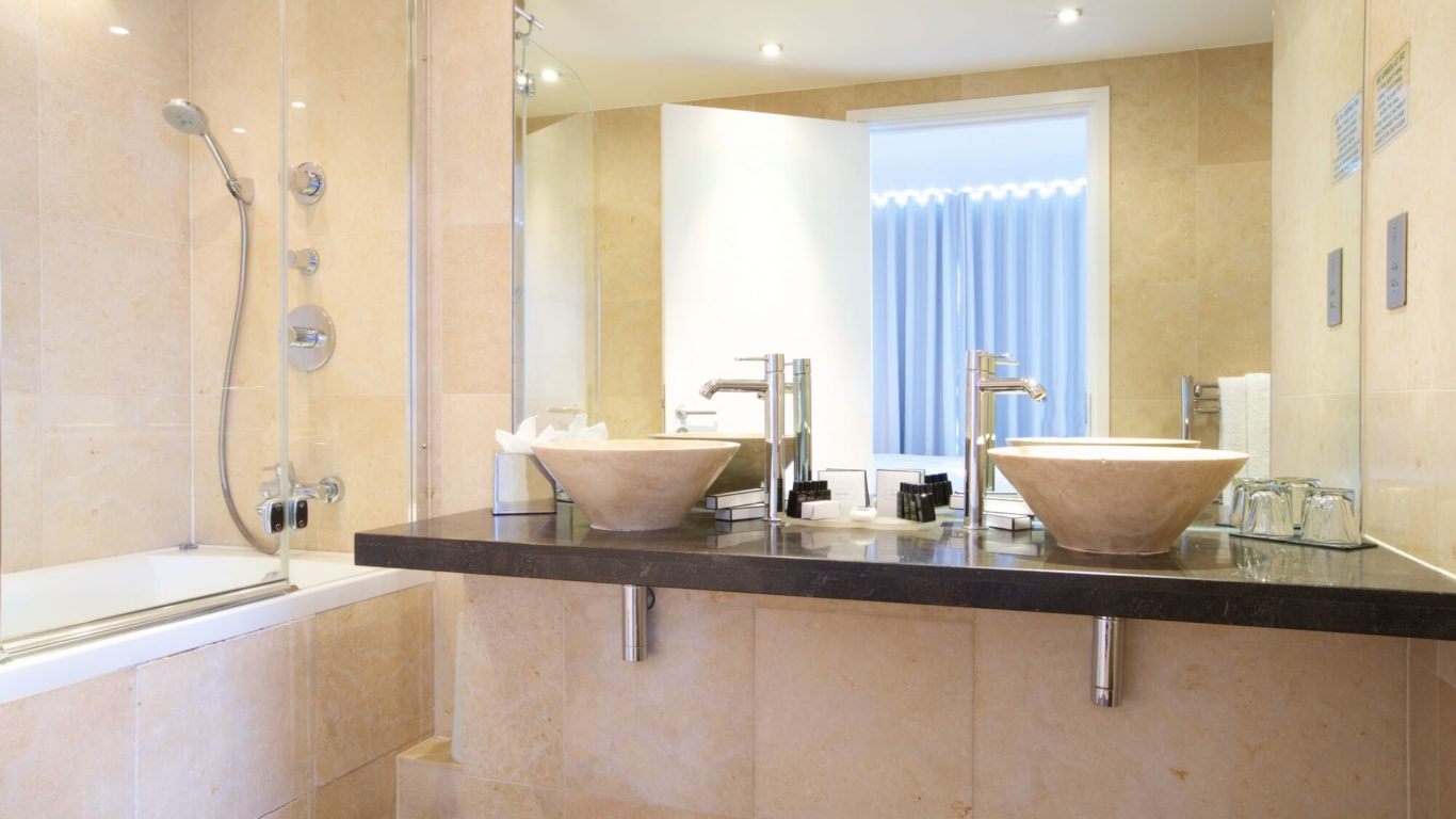 stay_suites_b2_shoot_two_2018_7